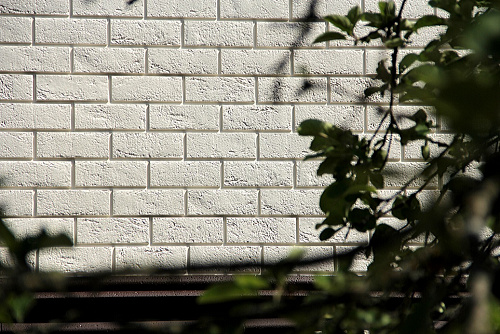 Фасадная панель Гранд Лайн Состаренный кирпич Графит